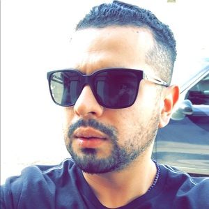 Meet your Posher, Daniel